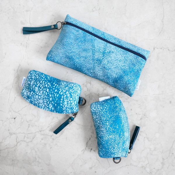 glasses & phone case - Image 34