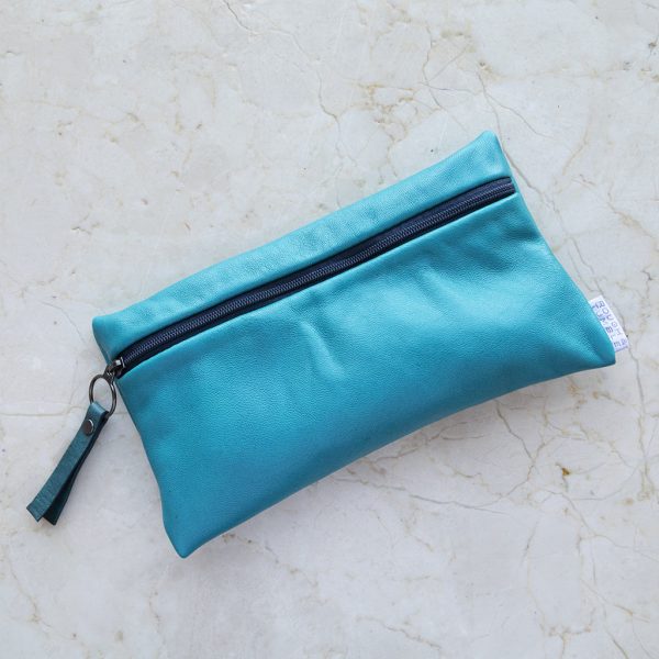 glasses & phone case - Image 26