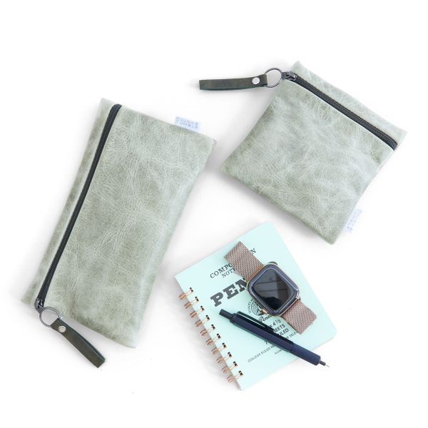 glasses & phone case - Image 50