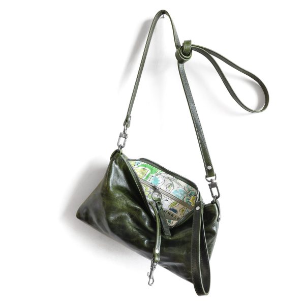 pinched bottom traveler | small - Image 80