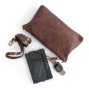 pinched bottom traveler | small