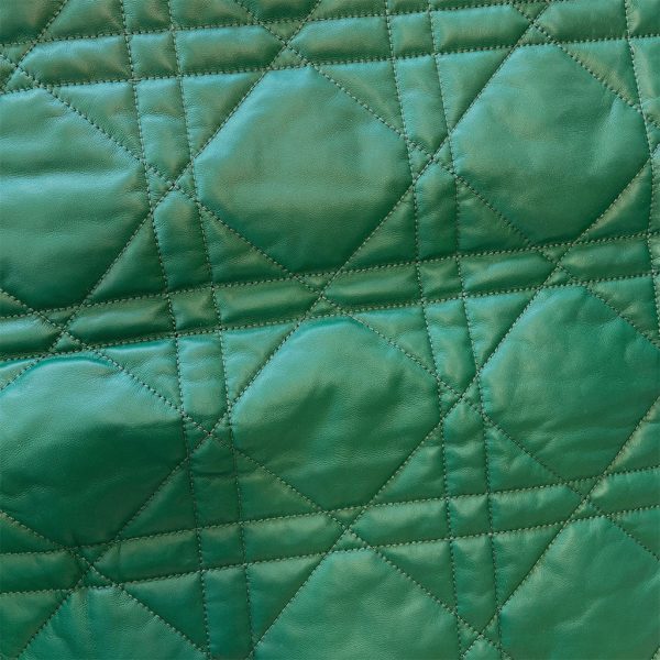 pinched bottom traveler | small - Image 99