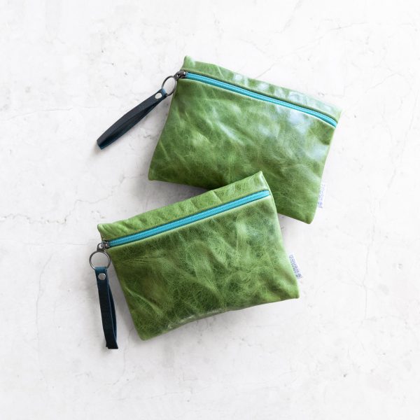 slip case - Image 26