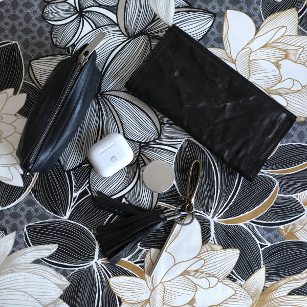 zip pouch with top stripe | lined | small - Image 17